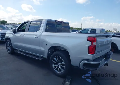 2022 Chevrolet Silverado 1500 2Wd Short Bed Rst z USA, uszkodzony, nr VIN 3GCPADED1NG595135